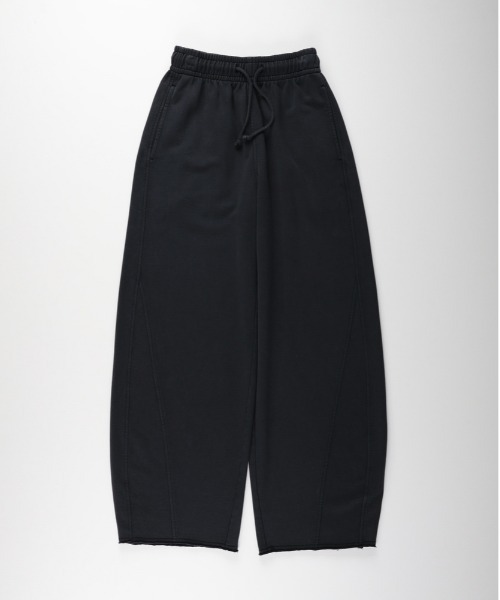 Right-on(ライトオン)の「【HONEYSUCKLE ROSE】加工スウェットパンツ (トレンド/リラックス/柔らか素材/微光沢)(その他パンツ・レディース・オフホワイト/ダークグレー/ブラック/グレー・S/M/L)」の13枚目の写真