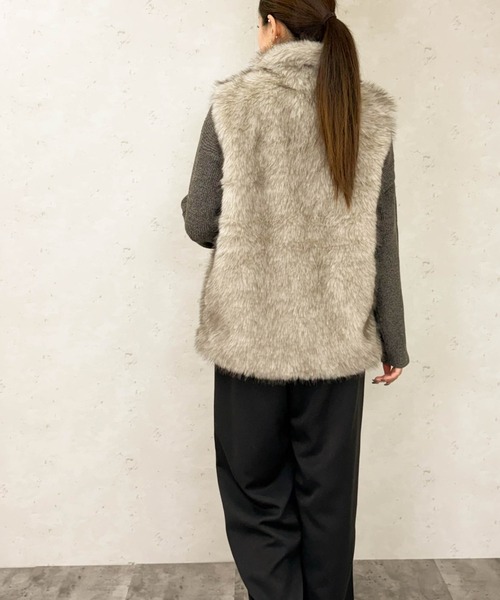 Per sist ence（パーシエンス）の「フェイクファースタンドカラージレ（その他アウター・レディース・ブラウン/ベージュ/ブラック/ライトベージュ/グレイッシュベージュ/グレー・ONE SIZE）」の12枚目の写真