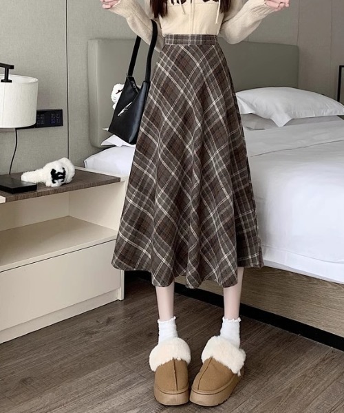 Teem Store(チームストア)の「チェック柄ロングスカート(スカート・レディース・ブラウン/グレー・M/L)」の12枚目の写真