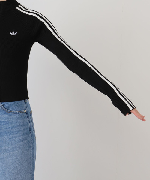 adidas(アディダス)の「adidas / アディダス SLIM KNIT TT(ニット/セーター・レディース・ブラック/レッド・MEDIUM)」の4枚目の写真