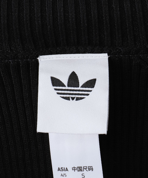 adidas(アディダス)の「adidas / アディダス SLIM KNIT TT(ニット/セーター・レディース・ブラック/レッド・MEDIUM)」の20枚目の写真