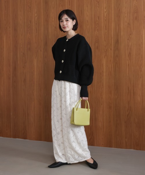 Bou Jeloud(ブージュルード)の「起毛レースワイドパンツ(その他パンツ・レディース・ブラック/オフホワイト・FREE)」の5枚目の写真