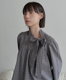 オータムチェックパターンリボンタイラブリーブラウス