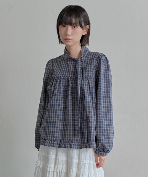 UNE MANSION(ユヌマンション)の「オータムチェックパターンリボンタイラブリーブラウス(シャツ/ブラウス・レディース・グレー/ネイビー・FREE)」の8枚目の写真
