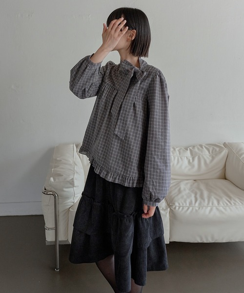 UNE MANSION(ユヌマンション)の「オータムチェックパターンリボンタイラブリーブラウス(シャツ/ブラウス・レディース・グレー/ネイビー・FREE)」の20枚目の写真