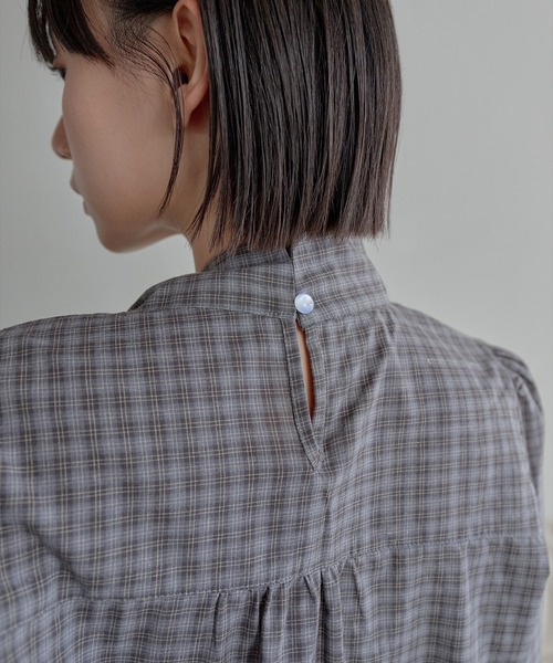 UNE MANSION(ユヌマンション)の「オータムチェックパターンリボンタイラブリーブラウス(シャツ/ブラウス・レディース・グレー/ネイビー・FREE)」の19枚目の写真