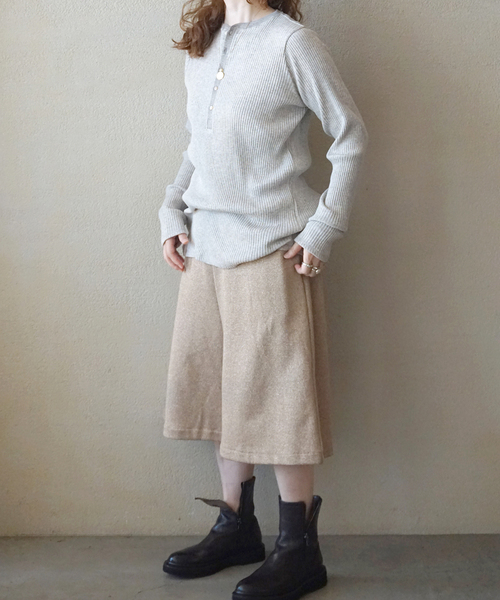 JOURNAL STANDARD LUXE（ジャーナルスタンダード　ラックス）の「テレコ ヘンリーN-プルオーバー（Tシャツ/カットソー・レディース・チャコールグレー/ベージュ・FREE）」の8枚目の写真