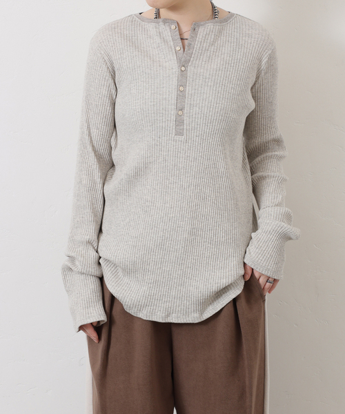 JOURNAL STANDARD LUXE（ジャーナルスタンダード　ラックス）の「テレコ ヘンリーN-プルオーバー（Tシャツ/カットソー・レディース・チャコールグレー/ベージュ・FREE）」の13枚目の写真