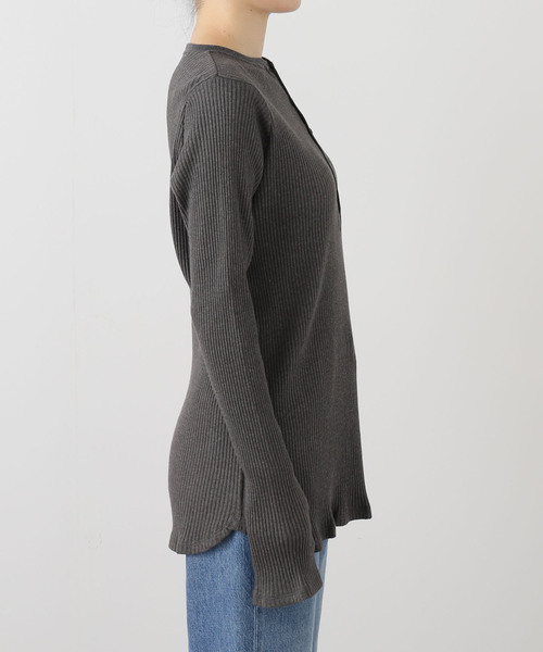 JOURNAL STANDARD LUXE（ジャーナルスタンダード　ラックス）の「テレコ ヘンリーN-プルオーバー（Tシャツ/カットソー・レディース・チャコールグレー/ベージュ・FREE）」の19枚目の写真