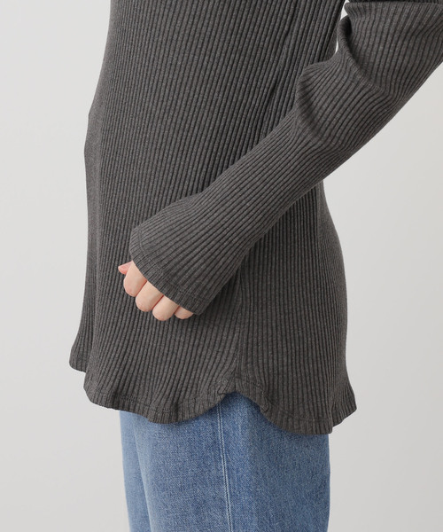 JOURNAL STANDARD LUXE（ジャーナルスタンダード　ラックス）の「テレコ ヘンリーN-プルオーバー（Tシャツ/カットソー・レディース・チャコールグレー/ベージュ・FREE）」の21枚目の写真