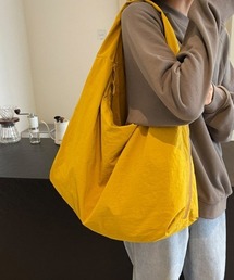 ワンハンドルビッグショルダーバッグ