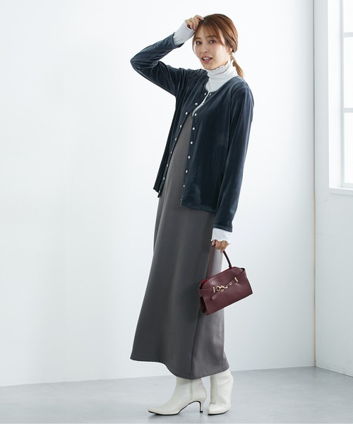 slattgir(スラットジール)の「高身長 裏シャギー マキシ丈Vネックジャンスカ(トールサイズ)(ワンピース・レディース・ブラック/カーキ/チャコール・TM/TL/TLL/T3L/T4L/T5L)」の4枚目の写真