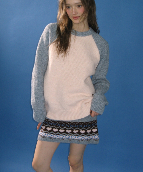RONRON(ロンロン)の「HEART NORDIC ZIP UP SKIRT GREY(スカート・レディース・その他・FREE)」の4枚目の写真