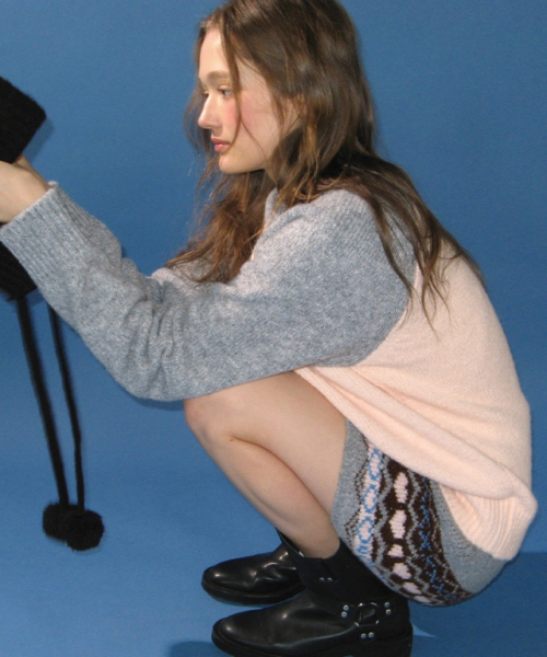 RONRON(ロンロン)の「HEART NORDIC ZIP UP SKIRT GREY(スカート・レディース・その他・FREE)」の5枚目の写真