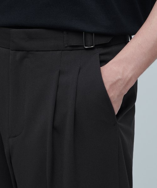 MUSINSA STANDARD（ムシンサスタンダード）の「サイドアジャストツーピンタックワイドスラックス[ダークグレー]（スラックス・メンズ・その他・40/38/42/26/27/28/29）」の6枚目の写真