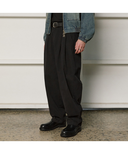 VTWO(ブイツー)の「バルーンフィットワイドコットンパンツ(ブラック)(その他パンツ・メンズ・その他・SMALL/MEDIUM/LARGE)」の1枚目の写真