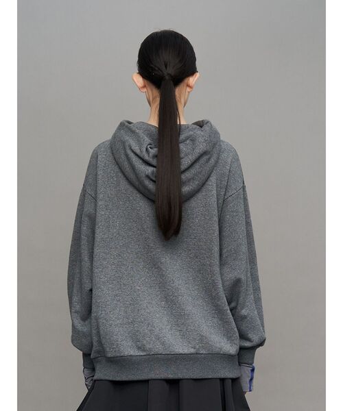 UN3D.（アンスリード）の「ARM COVER DOCKING HOODIE / アームカバードッキングフーディー（パーカー・レディース・ホワイト/ブラック/グレー・44/38）」の4枚目の写真