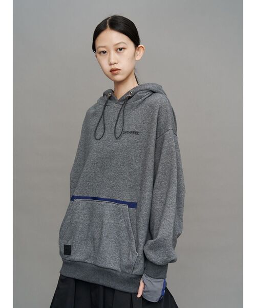 UN3D.（アンスリード）の「ARM COVER DOCKING HOODIE / アームカバードッキングフーディー（パーカー・レディース・ホワイト/ブラック/グレー・44/38）」の5枚目の写真