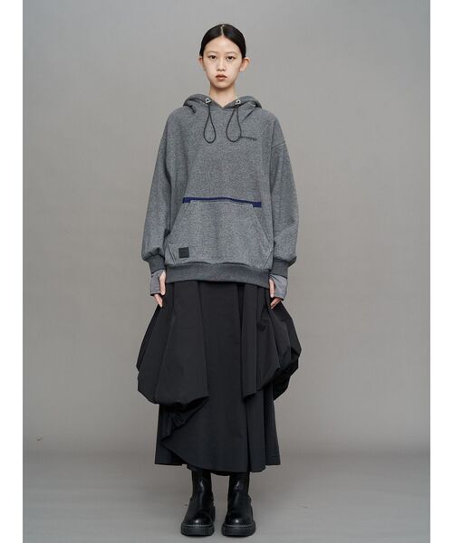 UN3D.（アンスリード）の「ARM COVER DOCKING HOODIE / アームカバードッキングフーディー（パーカー・レディース・ホワイト/ブラック/グレー・44/38）」の6枚目の写真