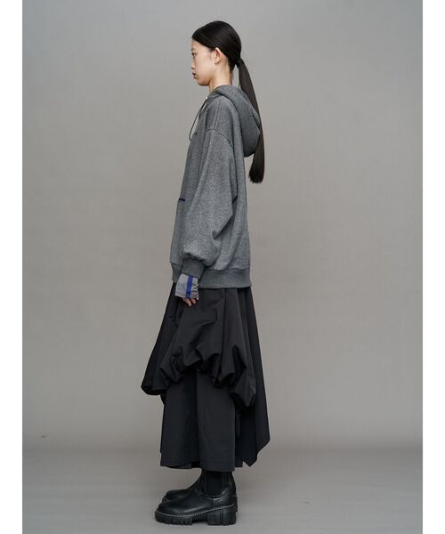 UN3D.（アンスリード）の「ARM COVER DOCKING HOODIE / アームカバードッキングフーディー（パーカー・レディース・ホワイト/ブラック/グレー・44/38）」の7枚目の写真