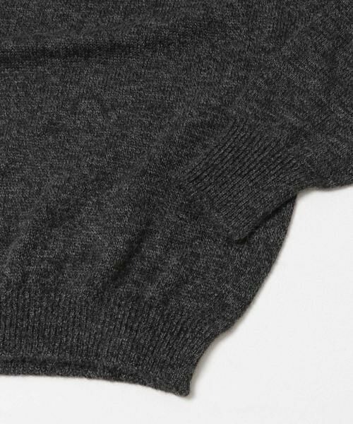crepuscule(クレプスキュール)の「【crepuscule/クレプスキュール】W/G Alpaca Pullover(ニット/セーター・メンズ・ベージュ/ブラック/グレー・2/1)」の6枚目の写真