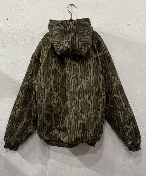 Beyond Basics（ビヨンド ベーシックス）の「WORLD FAMOUS SPORTS [ワールド フェイマス スポーツ] / COTTON INSULATED HOODED JACKET（ブルゾン・メンズ・カモフラージュ・XXL/XL/L/M）」の2枚目の写真