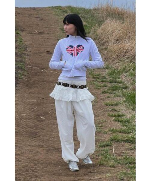 MICHIKO LONDON（ミチコ ロンドン）の「メルティングユニオンジャックジップアップホワイトメランジ（ナイロンジャケット・レディース・その他・SMALL/MEDIUM）」の22枚目の写真
