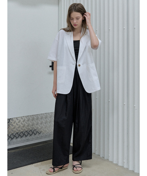 AVANT-G(アバン)の「Linen Overfit Basic Tailored Jacket - White(テーラードジャケット・レディース・その他・FREE)」の3枚目の写真