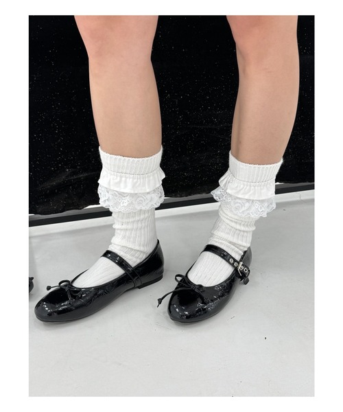 silent(and)（サイレントアンド）の「silent(and) frill socks（ソックス/靴下・レディース・ホワイト/ブラック・FREE）」の5枚目の写真