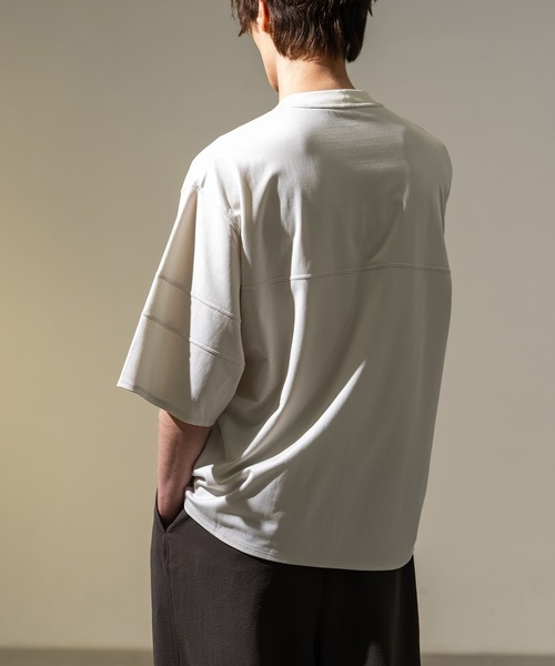 CITY TOKYO（シティトウキョウ）の「【CITY TOKYO/シティートーキョー】Urban cupro ﾌｯﾄﾎﾞｰﾙT（Tシャツ/カットソー・メンズ・ブラック/オフホワイト・1/2）」の6枚目の写真