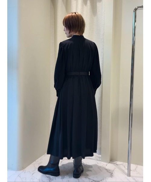 ESTNATION（エストネーション）の「ESTNATION / ウエストタックワンピース（ワンピース・レディース・ブラック・38/36）」の14枚目の写真