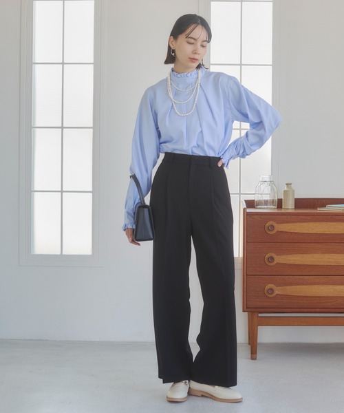 ANGIE（アンジー）の「【オケージョン対応 / セレモニー対応 / セットアップ対応】タック センタープレス ワイド ストレートパンツ（スラックス・レディース・アイボリー/ブラック・MEDIUM/LARGE）」の14枚目の写真