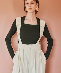 OMMO（オーエムエムオー）の「SQUARE NECK KT TOP（ニット/セーター）」