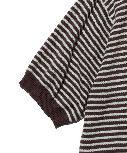 BEAMS PLUS（ビームスプラス）の「Knit Tee Dot Pattern Jacquard（Tシャツ/カットソー・メンズ・ブラウン/ネイビー/チャコールグレー・MEDIUM/LARGE/SMALL/X-LARGE）」の18枚目の写真