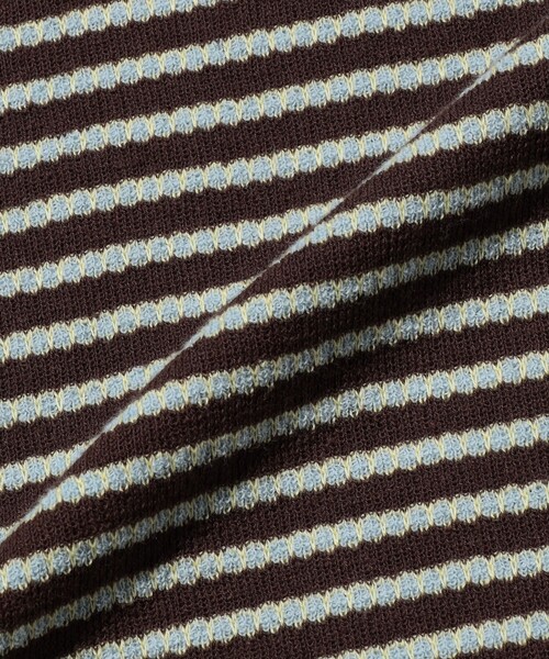 BEAMS PLUS（ビームスプラス）の「Knit Tee Dot Pattern Jacquard（Tシャツ/カットソー・メンズ・ブラウン/ネイビー/チャコールグレー・MEDIUM/LARGE/SMALL/X-LARGE）」の21枚目の写真