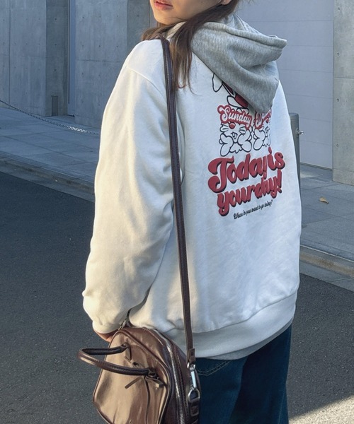 セール】○キャラクターデザインスウェットプルオーバー（おばけ