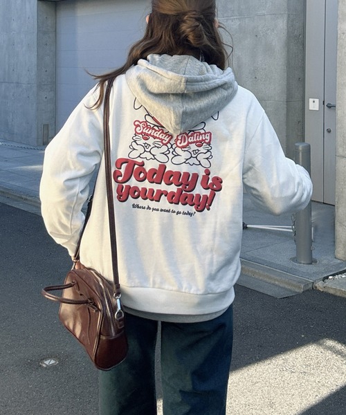 AS KNOW AS plus(アズノゥアズプラス)の「○キャラクターデザインスウェットプルオーバー(おばけ・うさぎ・ハンバーガー)(スウェット・レディース・スミクロ/オートミール/ネイビー/アイボリー/ピンク系/ベージュ系/グレー系・FREE)」の21枚目の写真