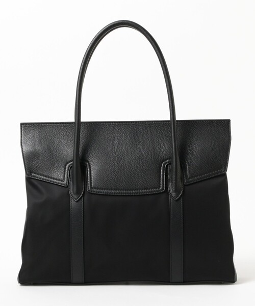 BEAMS F（ビームスエフ）の「PELLETIER / ナイロン × レザー コンビネーション フラップ トートバッグ（トートバッグ・メンズ・ブラック・ONE SIZE）」の3枚目の写真