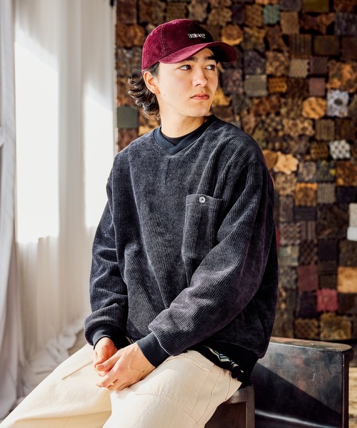 niko and...(ニコアンド)の「カットモールVネックプルオーバー(Tシャツ/カットソー・メンズ・チャコール/ネイビー/アイボリー・LARGE/MEDIUM)」の2枚目の写真