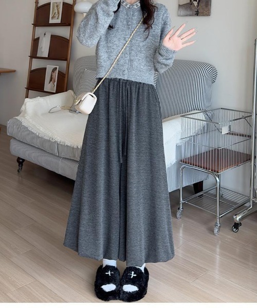 SallyLunn(サリーラン)の「バルーンワイドパンツ(その他パンツ・レディース・ホワイト/グレー/スミクロ・MEDIUM/LARGE)」の9枚目の写真