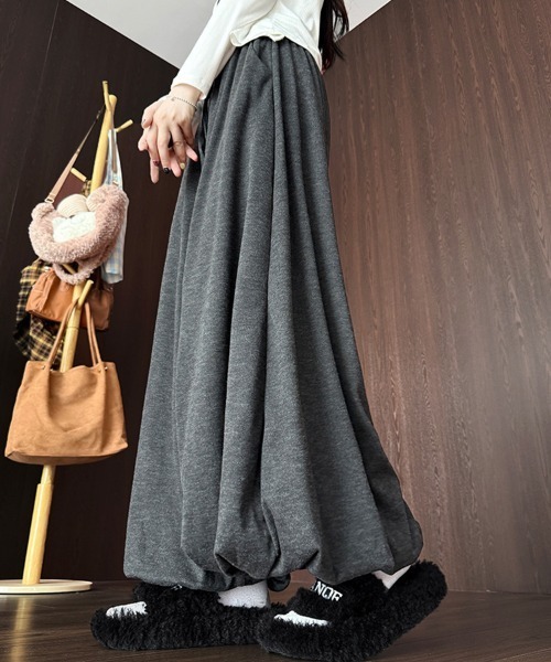 SallyLunn(サリーラン)の「バルーンワイドパンツ(その他パンツ・レディース・ホワイト/グレー/スミクロ・MEDIUM/LARGE)」の8枚目の写真
