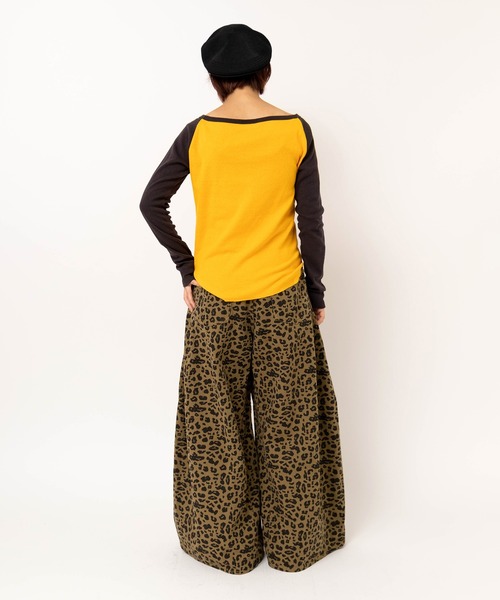 RNA(アールエヌエー)の「R4435 ダイナミックバギー(デニムパンツ・レディース・レオパード/ライトインディゴブルー・MEDIUM)」の9枚目の写真