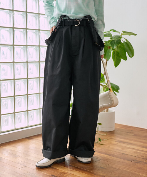 FREAK'S STORE(フリークスストア)の「RED KAP × FREAK'S STORE/レッドキャップ 別注 サスペンダー付き ビッグ 2タック ツイルパンツ<セットアップ対応>/チノパンツ/チノ サロペ/サロペット(チノパンツ・レディース・ベージュ/オリーブ/ブラック・フリ-)」の5枚目の写真