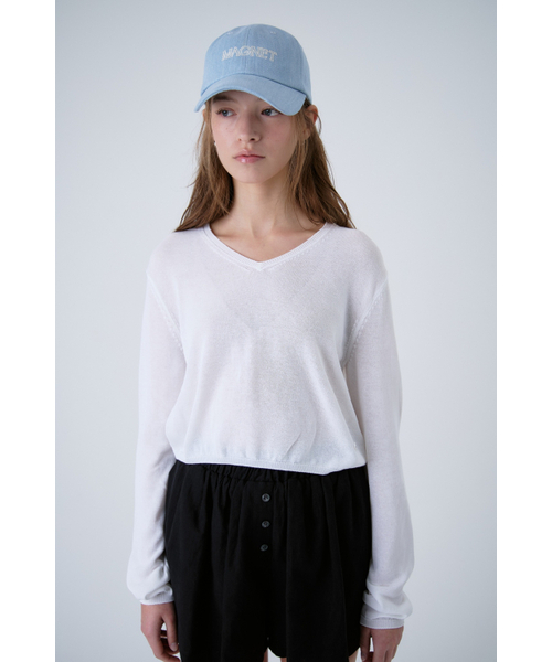 MAGNET ARCHIVE(マグネット アーカイブ)の「Invisible Basic Knit (White)(ニット/セーター・レディース・その他・FREE)」の2枚目の写真