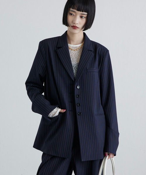 Lui's（ルイス）の「後ろファスナーシングルジャケット（テーラードジャケット・レディース・ブラック系その他/ブラック/ネイビー・FREE）」の8枚目の写真