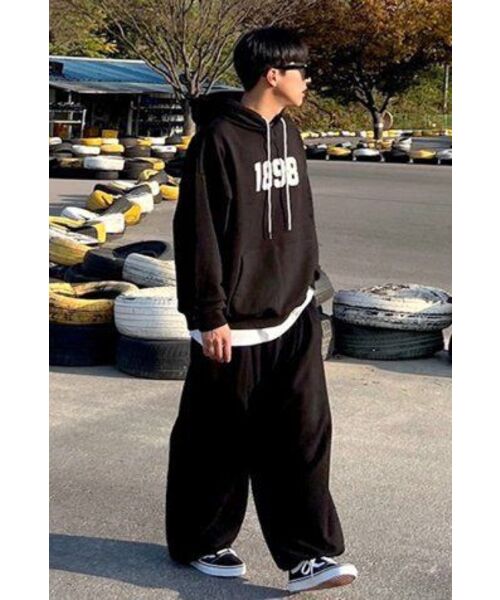 THE MILE（ザマイル）の「1898 GARMENTS SWEAT HOODIE [BLACK]（パーカー・メンズ・その他・M/S/XL/L）」の5枚目の写真