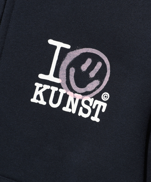 ISTKUNST（イストクンスト）の「I SMILEY KUNST CROP HOOD ZIP UP_NAVY(IK2FSMM483A)（パーカー・レディース・ネイビー・S/M）」の4枚目の写真