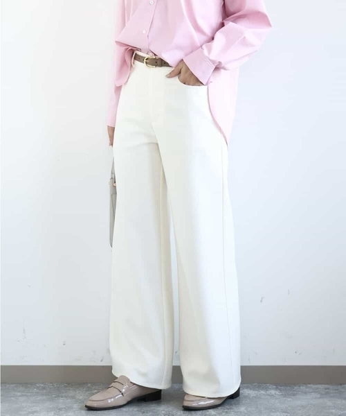 MK MICHEL KLEIN（エムケーミッシェルクラン）の「デニムライク ストレートワイドパンツ/洗える（その他パンツ・レディース・アイボリー/ネイビー・38）」の2枚目の写真