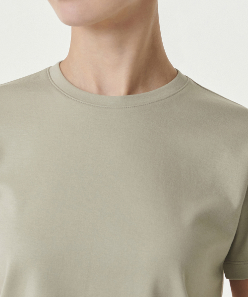 MUSINSA STANDARD WOMAN（ムシンサスタンダードウーマン）の「ウィメンズベーシッククルーネックTシャツ[セージ]（Tシャツ/カットソー・レディース・その他・MEDIUM/SMALL/X-SMALL/LARGE）」の4枚目の写真