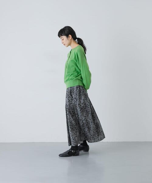 かぐれ（カグレ）の「コットンカシミヤヘンリーネックニット（ニット/セーター・レディース・ブラック/グリーン/イエロー・FREE）」の19枚目の写真